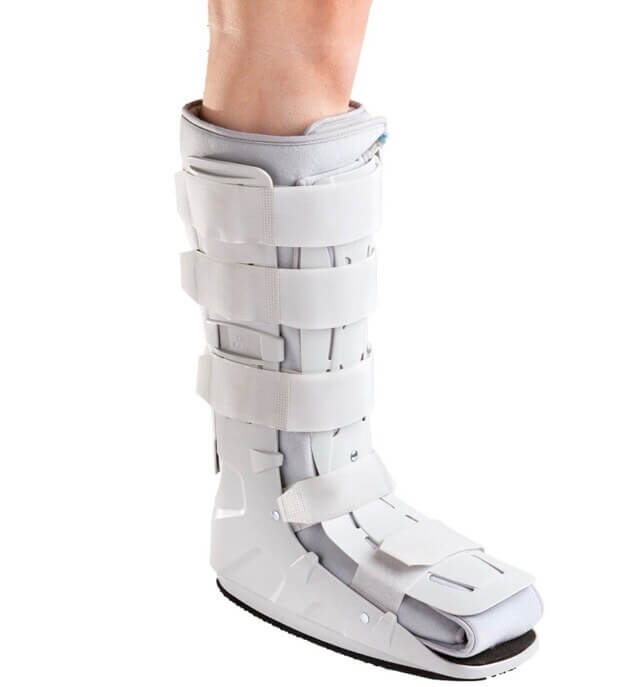 Walker bij klachten van de tibialis posterior pees Walker waarmee de voet tijdelijk kan worden ontlast